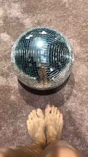 Veronica Maya feet photo thumbnail