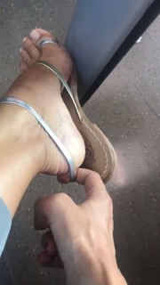 Veronica Maya feet photo thumbnail