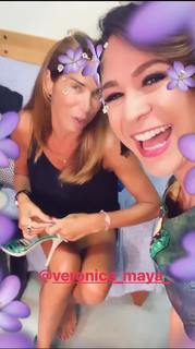 Veronica Maya feet photo thumbnail