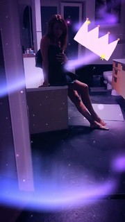 Veronica Maya feet photo thumbnail