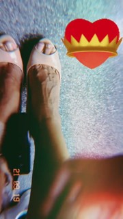 Veronica Maya feet photo thumbnail