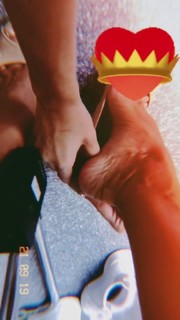 Veronica Maya feet photo thumbnail