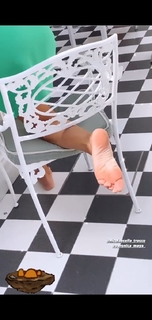 Veronica Maya feet photo thumbnail