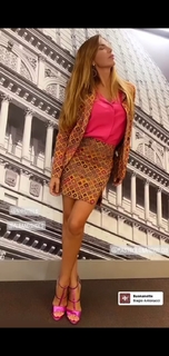 Veronica Maya feet photo thumbnail