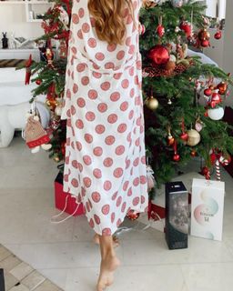 Veronica Maya feet photo thumbnail