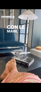 Veronica Maya feet photo thumbnail