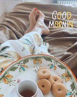 Veronica Maya feet photo thumbnail