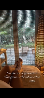 Veronica Maya feet photo thumbnail