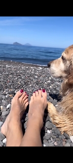 Veronica Maya feet photo thumbnail