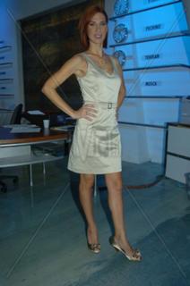 Veronica Maya feet photo thumbnail