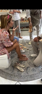 Veronica Maya feet photo thumbnail