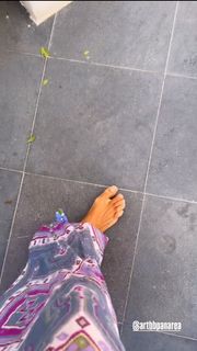 Veronica Maya feet photo thumbnail