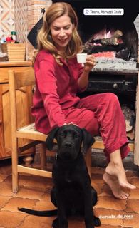 Veronica Maya feet photo thumbnail