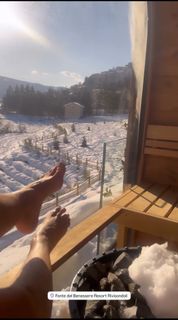 Veronica Maya feet photo 14