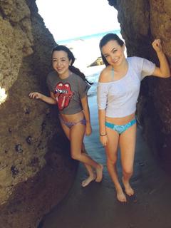 Veronica Merrell-Burriss feet photo thumbnail