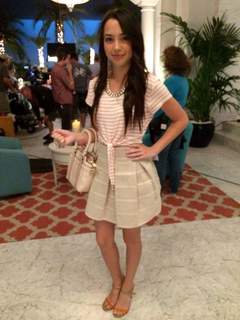 Veronica Merrell-Burriss feet photo thumbnail