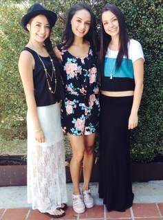 Veronica Merrell-Burriss feet photo thumbnail