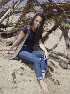 Veronica Merrell-Burriss feet photo thumbnail