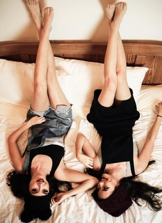 Veronica Merrell-Burriss feet photo thumbnail