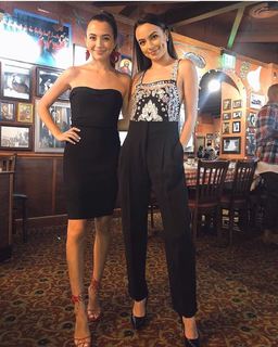 Veronica Merrell-Burriss feet photo thumbnail