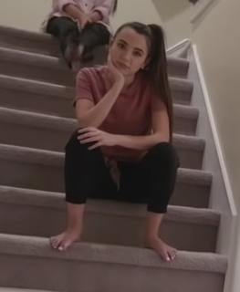 Veronica Merrell-Burriss feet photo thumbnail