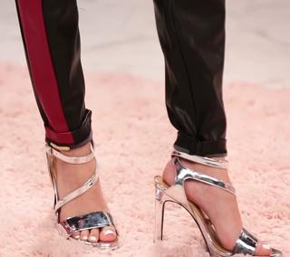 Veronica Merrell-Burriss feet photo thumbnail