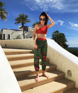 Veronica Merrell-Burriss feet photo thumbnail