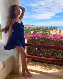 Veronica Merrell-Burriss feet photo thumbnail