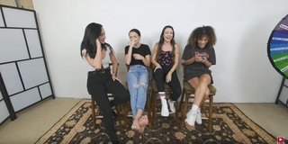 Veronica Merrell-Burriss feet photo thumbnail