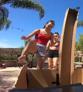 Veronica Merrell-Burriss feet photo thumbnail