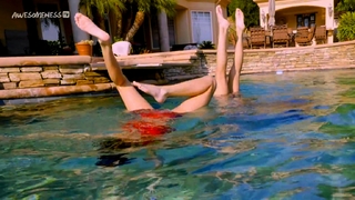 Veronica Merrell-Burriss feet photo thumbnail