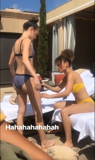 Veronica Merrell-Burriss feet photo thumbnail