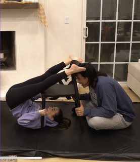 Veronica Merrell-Burriss feet photo thumbnail