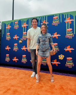 Veronica Merrell-Burriss feet photo thumbnail