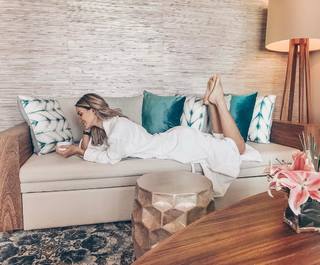 Veronica Montes feet photo 12