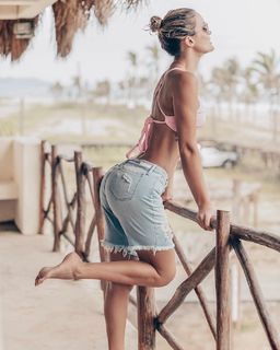 Veronica Montes feet photo 7