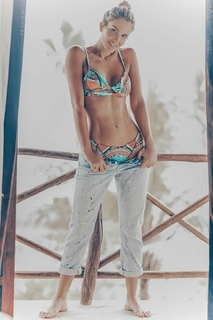 Veronica Montes feet photo 17