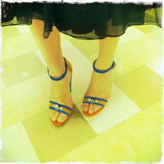 Veronica Ngo feet photo 15