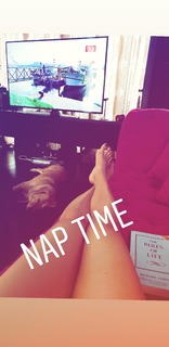 Veronica Ngo feet photo 2
