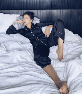 Veronica Ngo feet photo 19