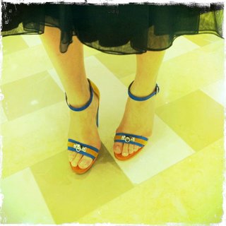 Veronica Ngo feet photo 13