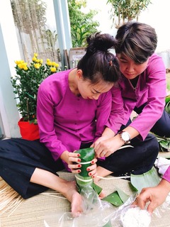 Veronica Ngo feet photo 15
