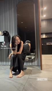 Veronica Ngo feet photo 11