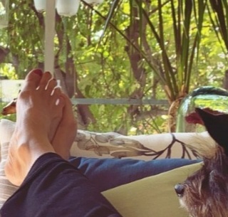 Veronica Toussaint feet photo 5