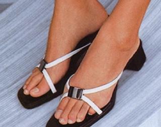 Veronica Varekova feet photo 11