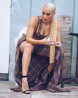 Veronica Vega feet photo 7