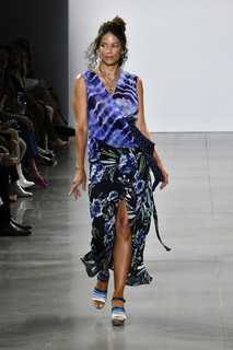 Veronica Webb feet photo 4