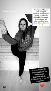 Veronika Khek Kubarová feet photo 17