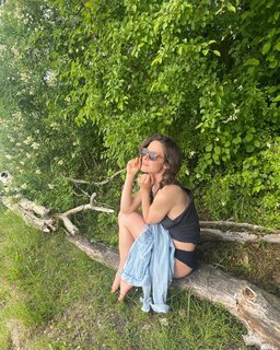 Veronika Khek Kubarová feet photo 20