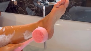 Veronika Lálová feet photo 8